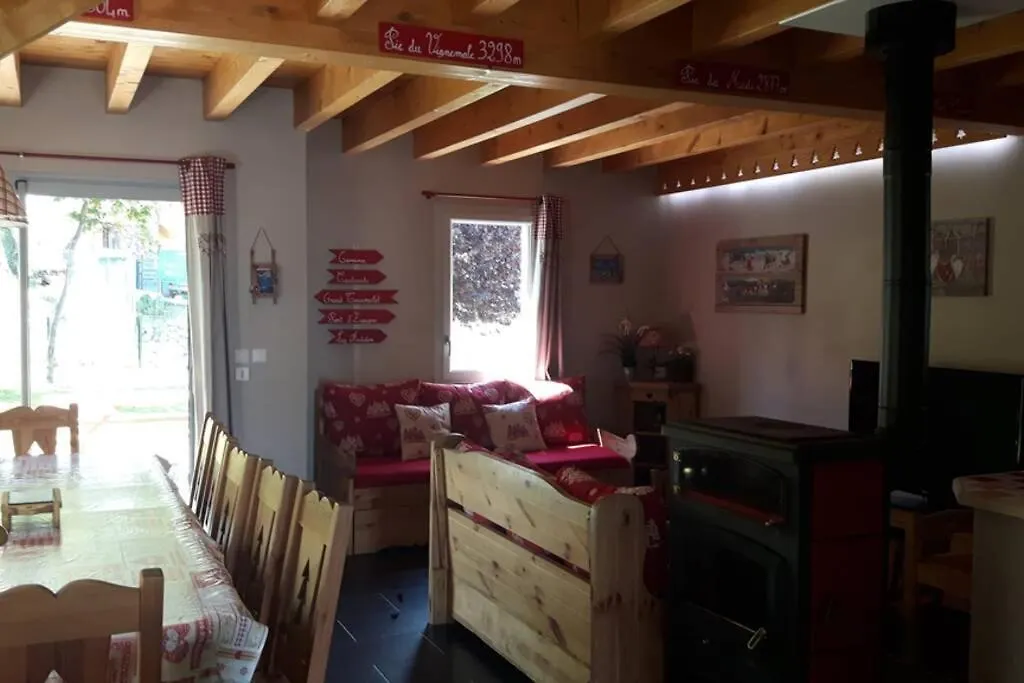 Holiday home Chalet Toy Villa Luz-Saint-Sauveur